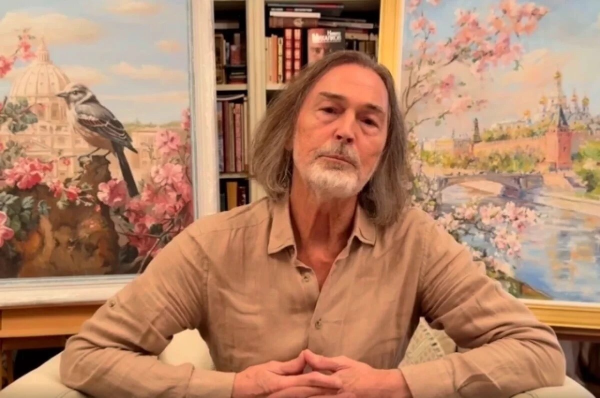    Никас Сафронов: искусственный интеллект не заменит художников