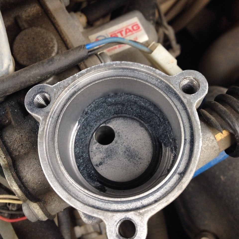 Обилие песчаной взвеси в фильтре говорит об использовании низкокачественного газового топлива