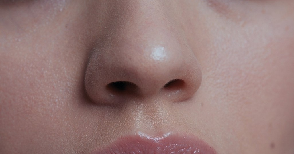 От перфекционизма к пофигизму: революционный макияж для ленивых