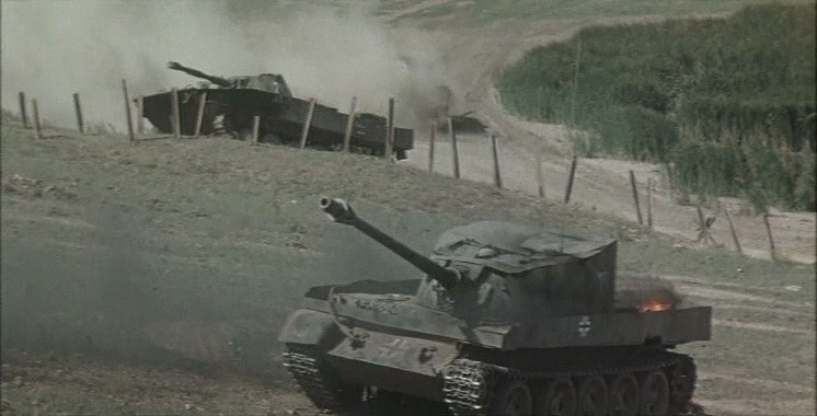 Кадр из фильма "Экипаж машины боевой" (основан на реальных событиях)