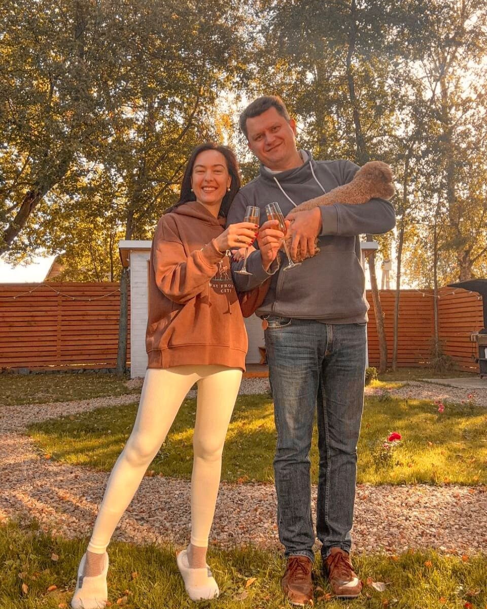 Отдых с собакой осенью в Aframe Happy