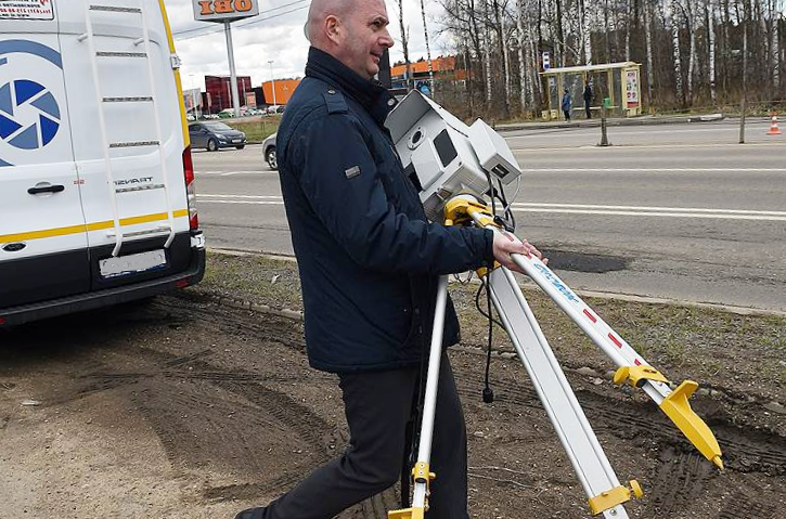 Ты не проедешь, не пройдешь!