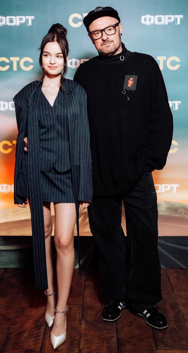    Александрина Олексюк и Марк Горобец на премьереФото СТС