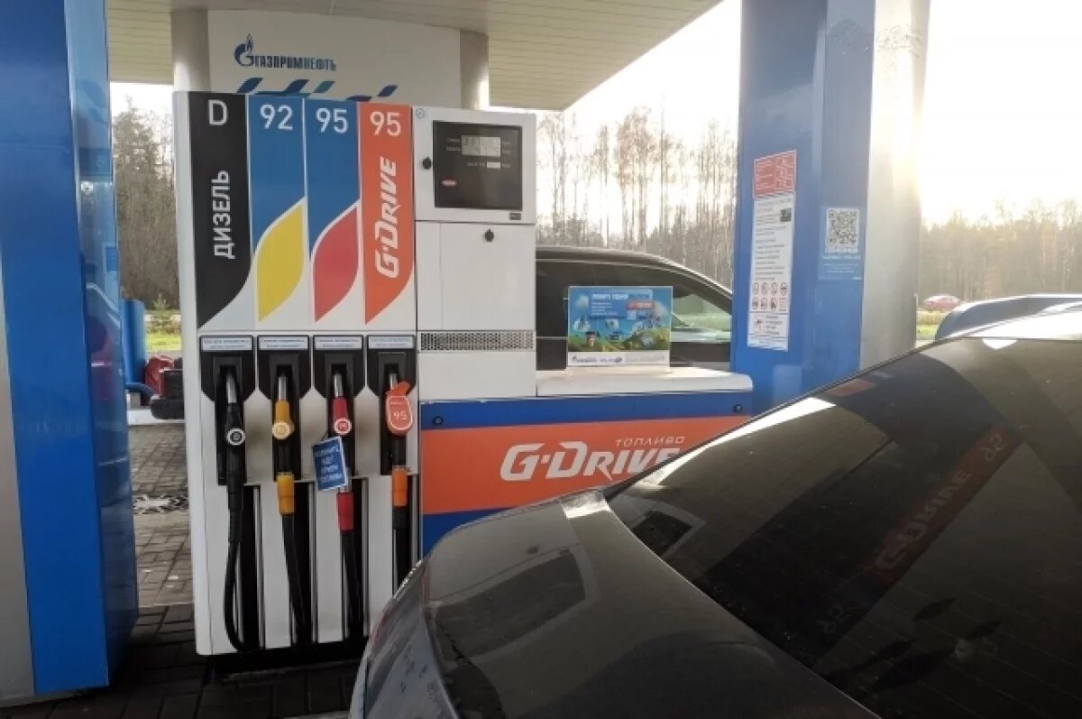    Ряд АЗС Новосибирска остался полностью без бензина