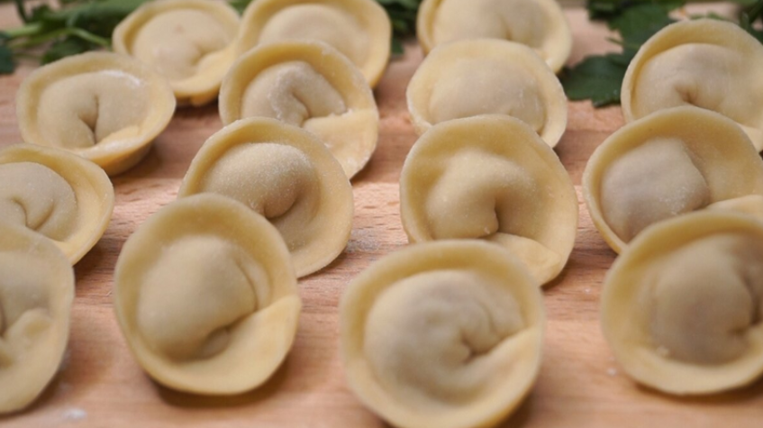 "Идеальное тесто" для пельменей: как я люблю (другие рецепты и пробовать не хочется)