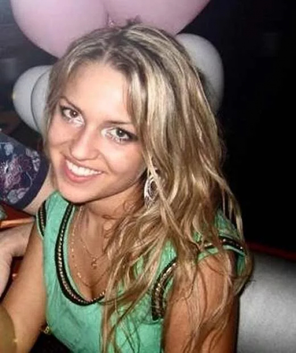    Сильвия в юности