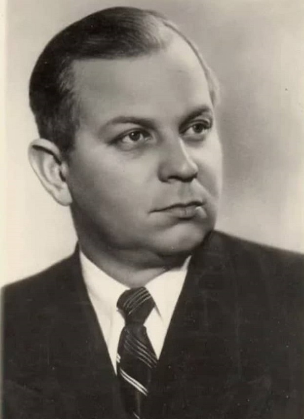    Владимир Нечаев