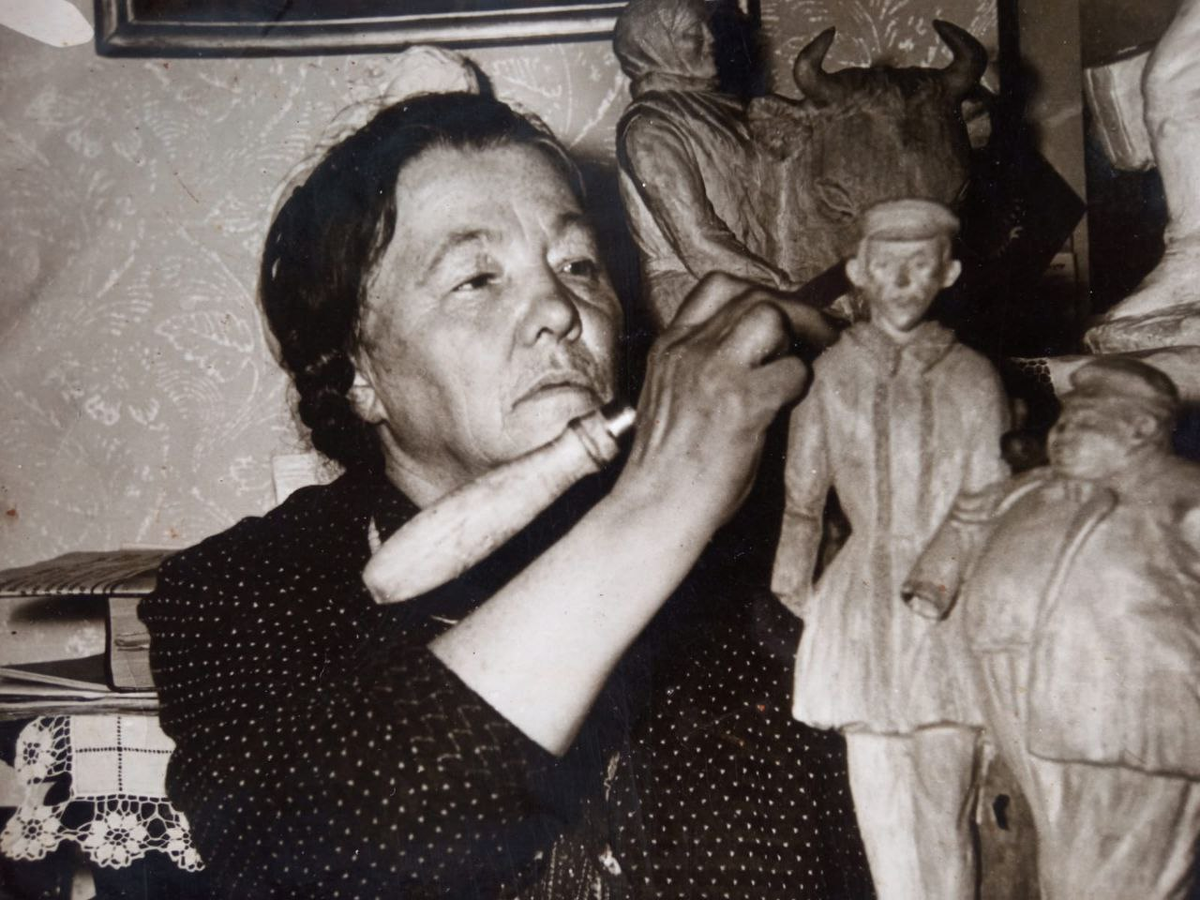 Фото Веры Семеновны Бычковой, художника-скульптора