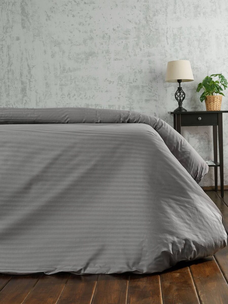 Коллекция постельного белья “Страйп сатин”, выполненная из 100% хлопка от “SANPA HOME”