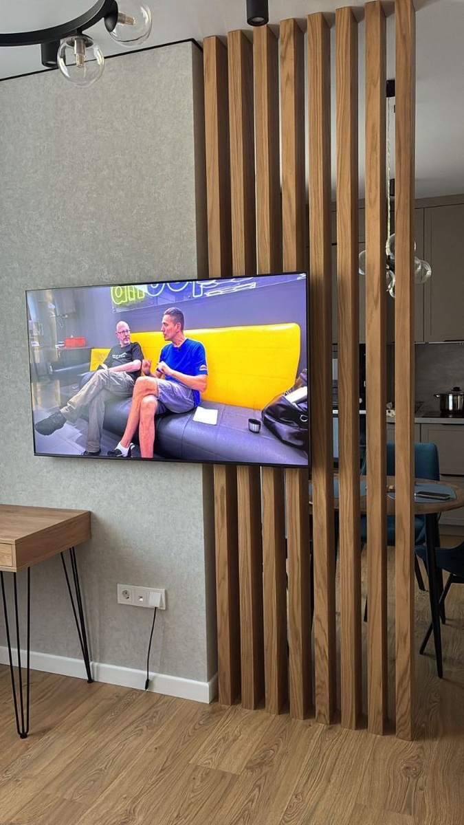 Декоративная перегородка в шпоне дуба монтаж на скрытый крепеж