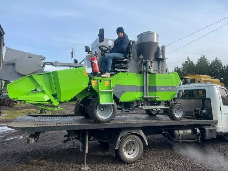    В Башкирский ГАУ прибыл селекционный комбайн Wintersteiger