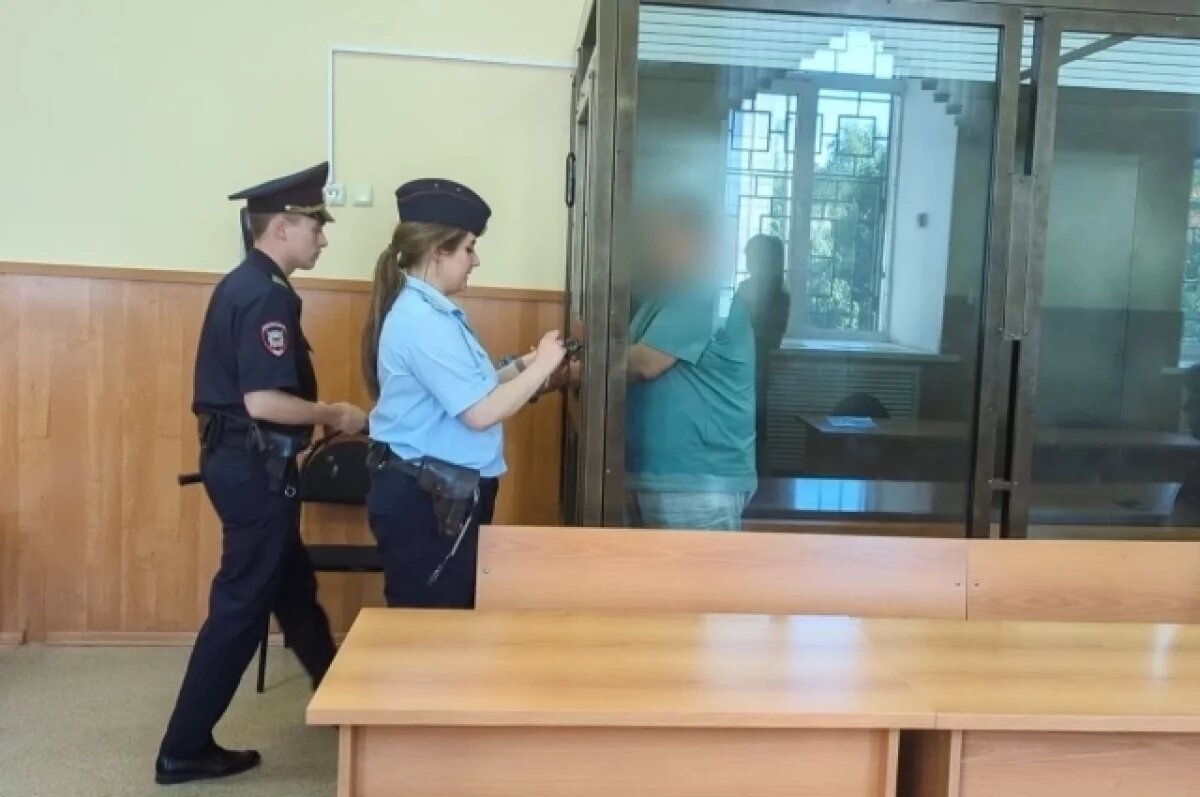    Экс-замглавы Росгвардии во Владимирской области посадили за взятки