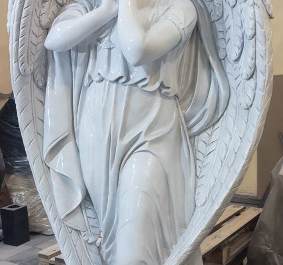 Изготовление скульптур из литиевого мрамора на могилу