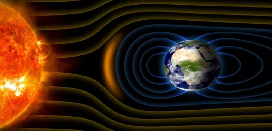 НЕВИДИМЫЙ ЩИТ.. Лишь магнитное поле Земли не даёт радиации Солнца убить всё живое на ней.. (buradaki\ria.ru)