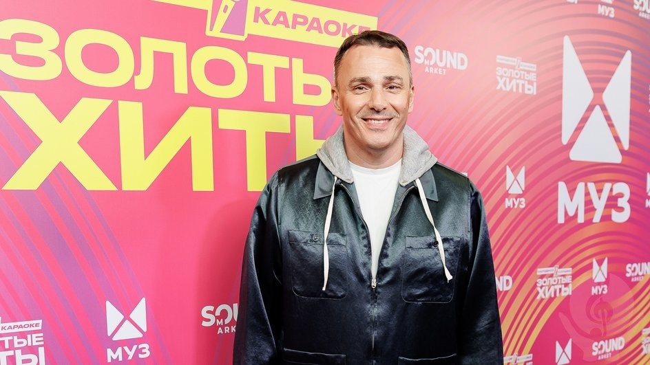   Кирилл Андреев на концерте «Золотые хиты Муз-ТВ», фото: пресс-служба