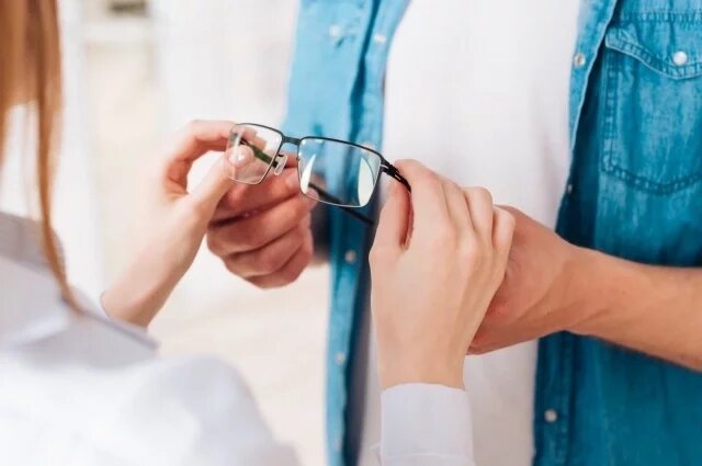    К чему снятся очки?