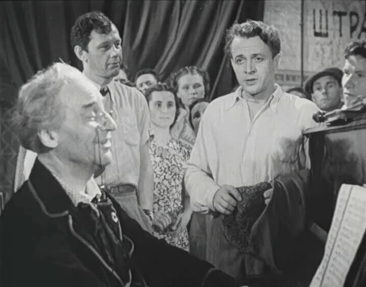 Кадр из фильма "Музыкальная история" (1940 год)