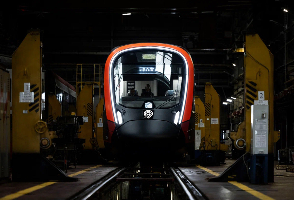 Над электропоездом работало более 70 тысяч специалистов со всей страны. Фотографии: Департамент транспорта города Москвы 