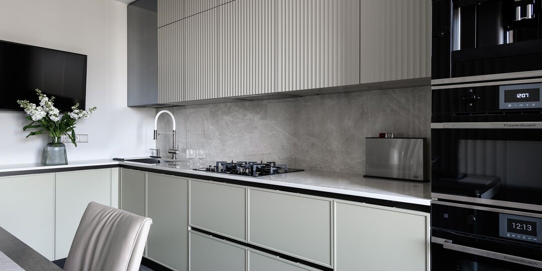 Модная кухня vs умная кухня: что выбрать в 2025 году