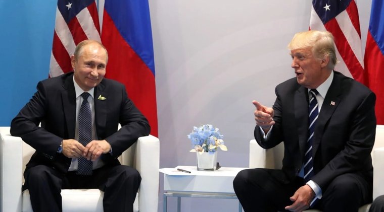     Подготовку к встрече Путина и Трампа, запланированную в Будапеште, приостановили