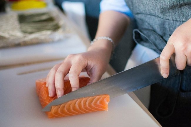    красная рыба разделка рыбы нож лосось