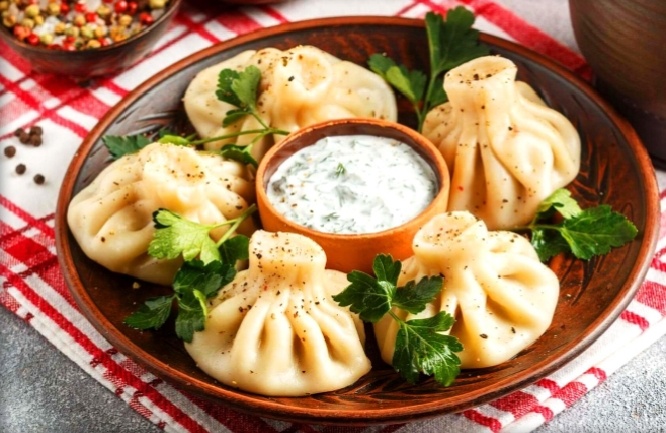Грузинские хинкали: рецепт с секретами идеального теста и сочной начинки