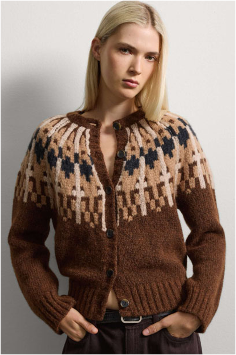 Фото 1. Кардиган  - передняя часть.