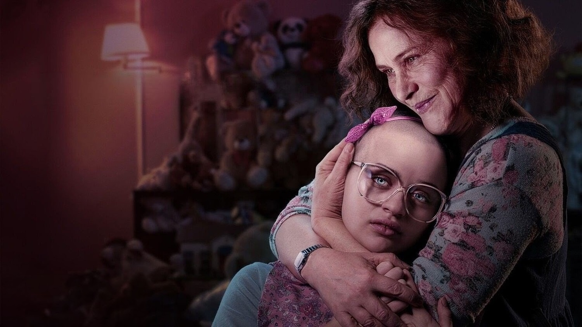 Кадр из мини-сериала «Притворство», 2019 год, режиссеры Адам Аркин, Лор де Клермон-Тоннер