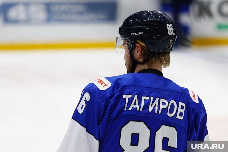     В матче курганцев против омичей Кирилл Тагиров забил последний гол в ворота соперника