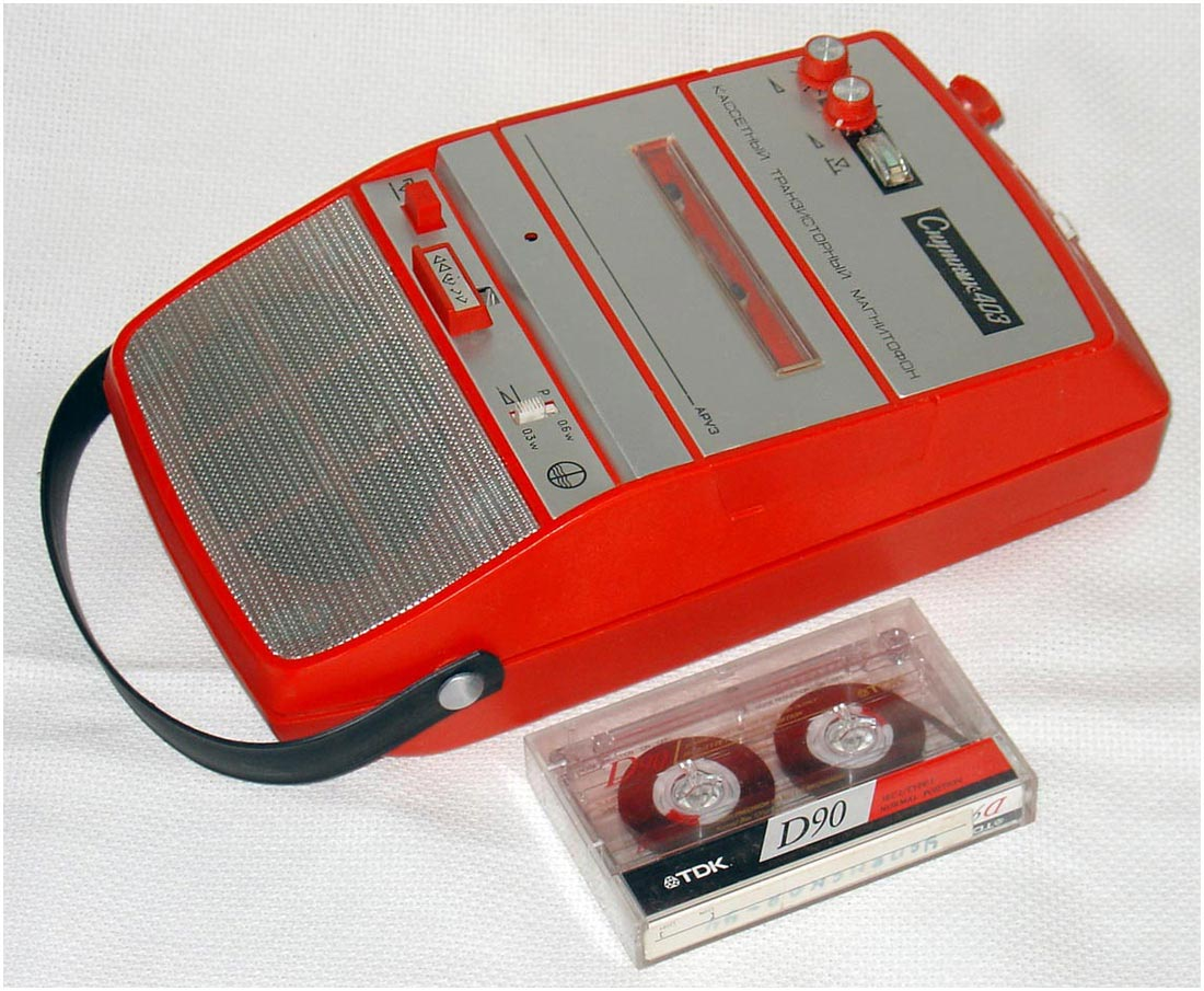 Спутник-403 Фото: rw6ase.narod.ru