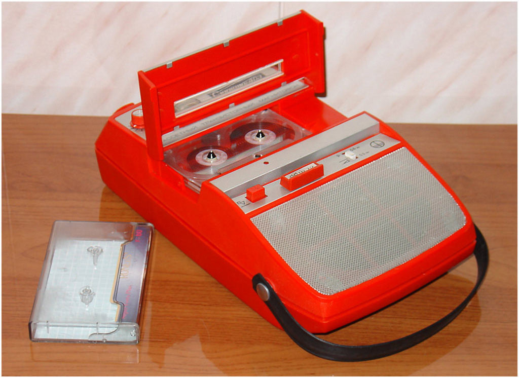 Спутник-403 Фото: rw6ase.narod.ru