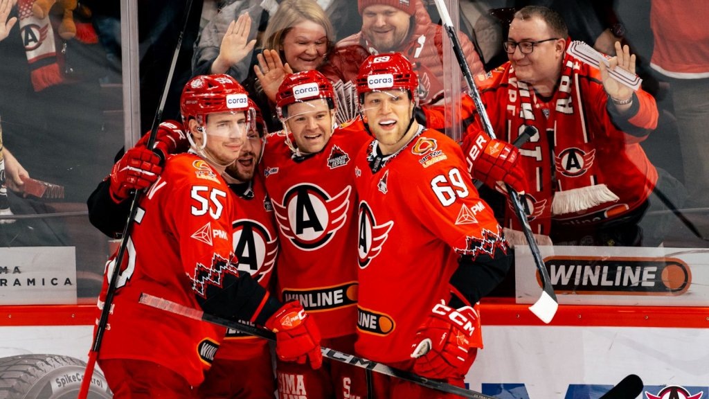    фото: ХК «Автомобилист»