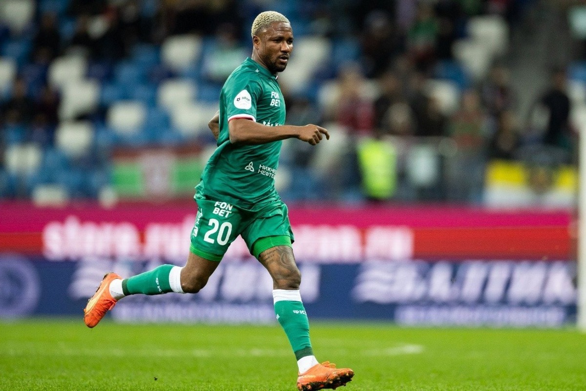    Знаменитый футболист, бывший игрок «Рубина» Джоэль Фамейе и его супруга Валентина обратились в «Реальное время» через своего представителя. взято с сайта rubin-kazan.ru