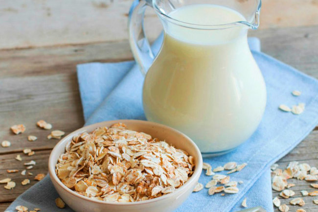 Вкусные оладьи из овсянки и творога на завтрак