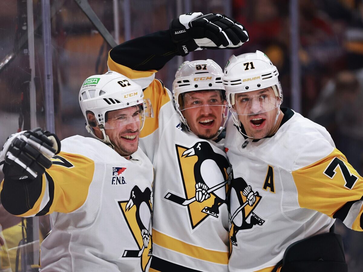    Хоккеист "Питтсбург Пингвинз" Евгений Малкин© Getty Images / Carmen Mandato