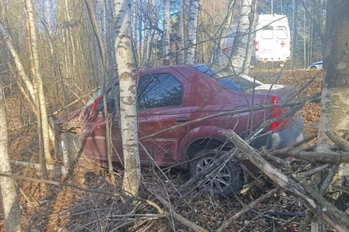    Пьяная автоледи устроила ДТП на дороге в Удмуртии и попала в больницу