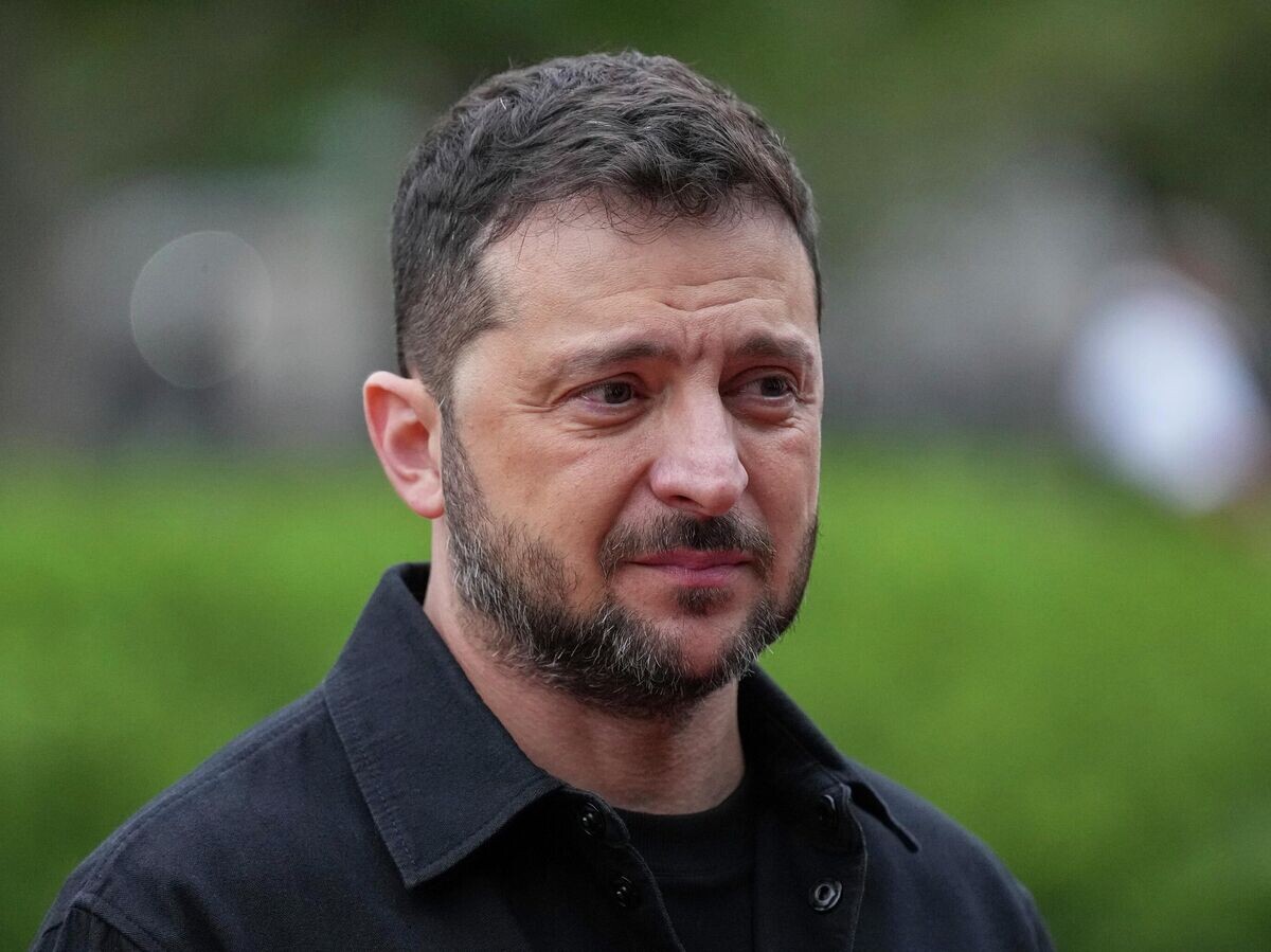    Владимир Зеленский после встречи с Дональдом Трампом и европейскими лидерами в Вашингтоне© AP Photo / Jacquelyn Martin