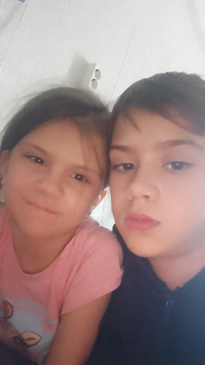 Вот такие фото присылают дети маме на работу