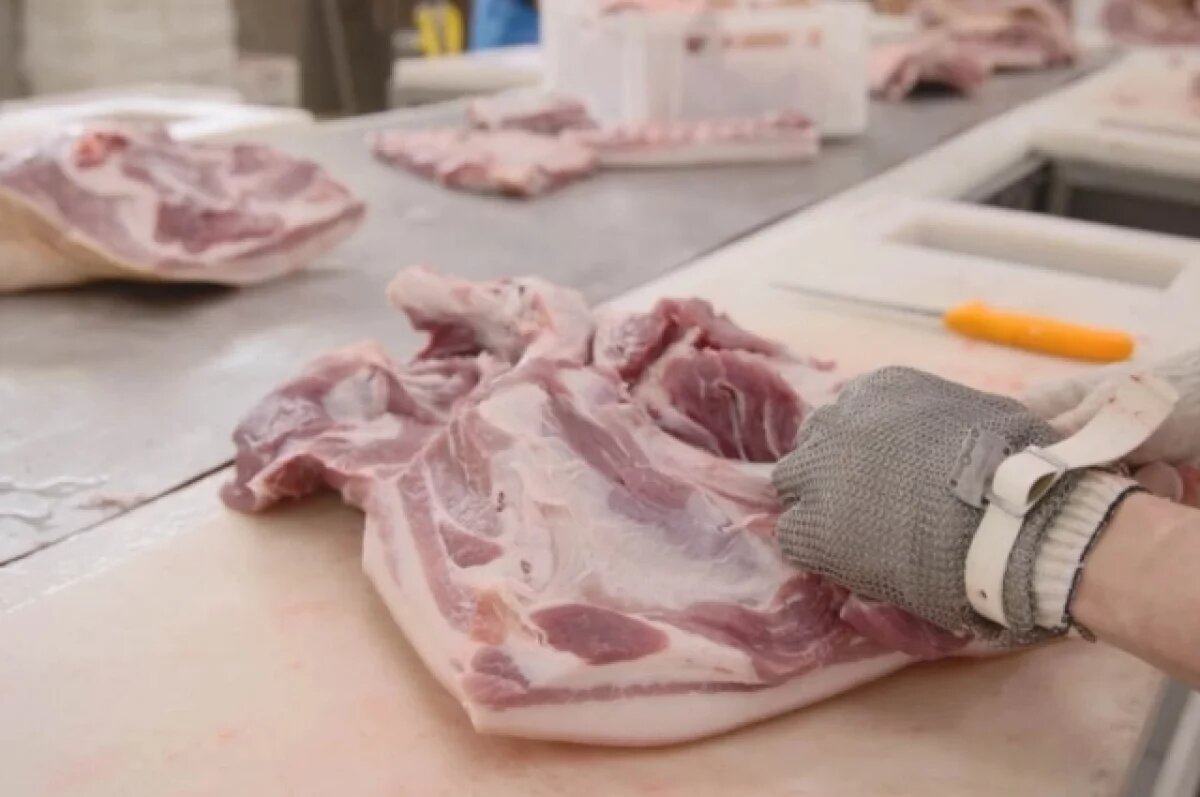    Из Калининграда отправили 110 тысяч тонн мясной продукции в 45 регионов