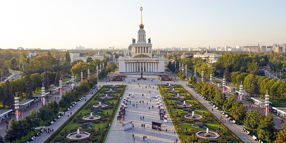 Кейс парк ВДНХ: оставляем каменный след в истории нашей страны