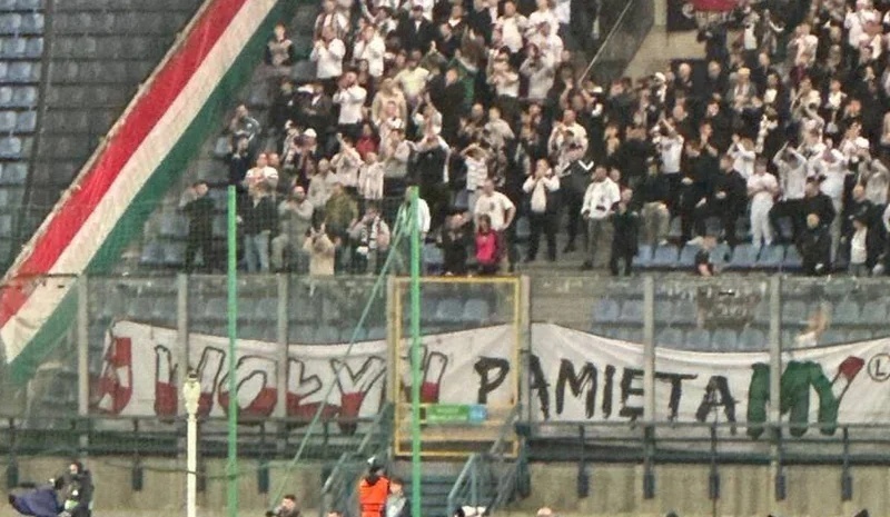    «Мы помним Волынь»: фанаты варшавской «Легии» бойкотировали матч с «Шахтёром»