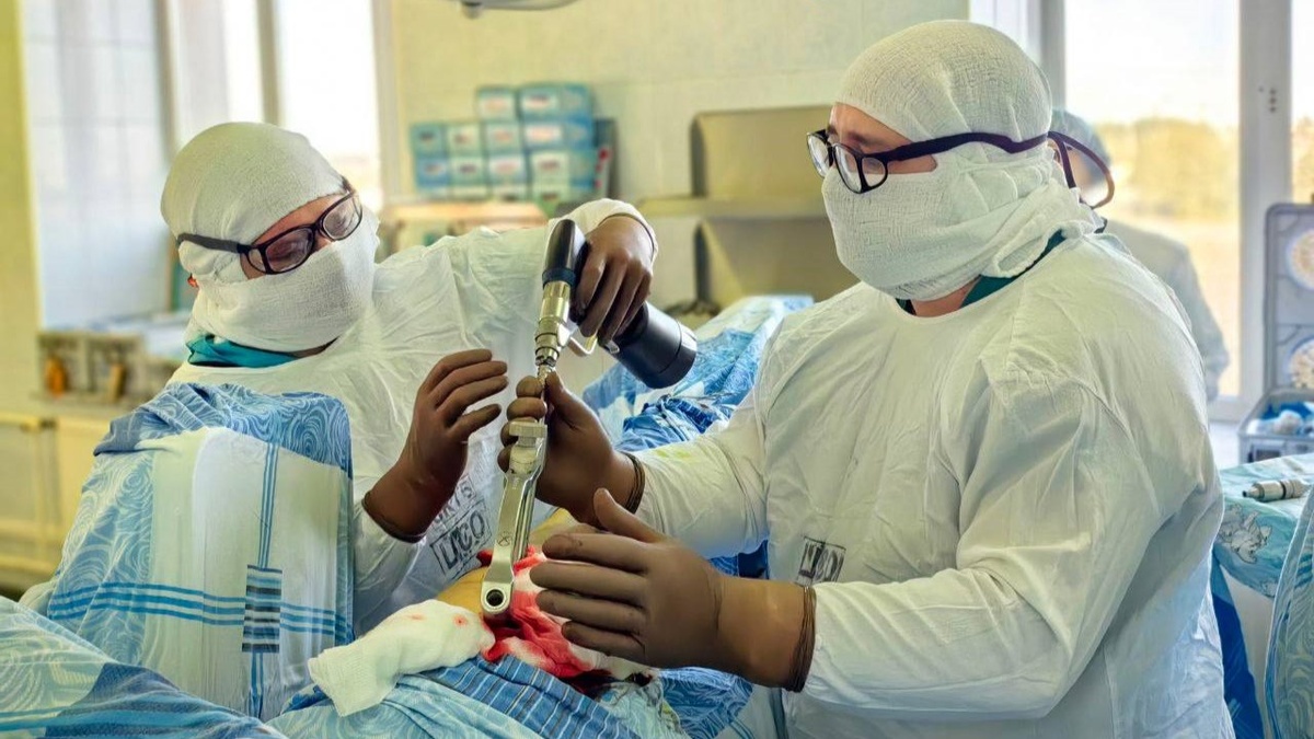    Сургутские травматологи вернули к жизни пациента после двух инсультов с переломами