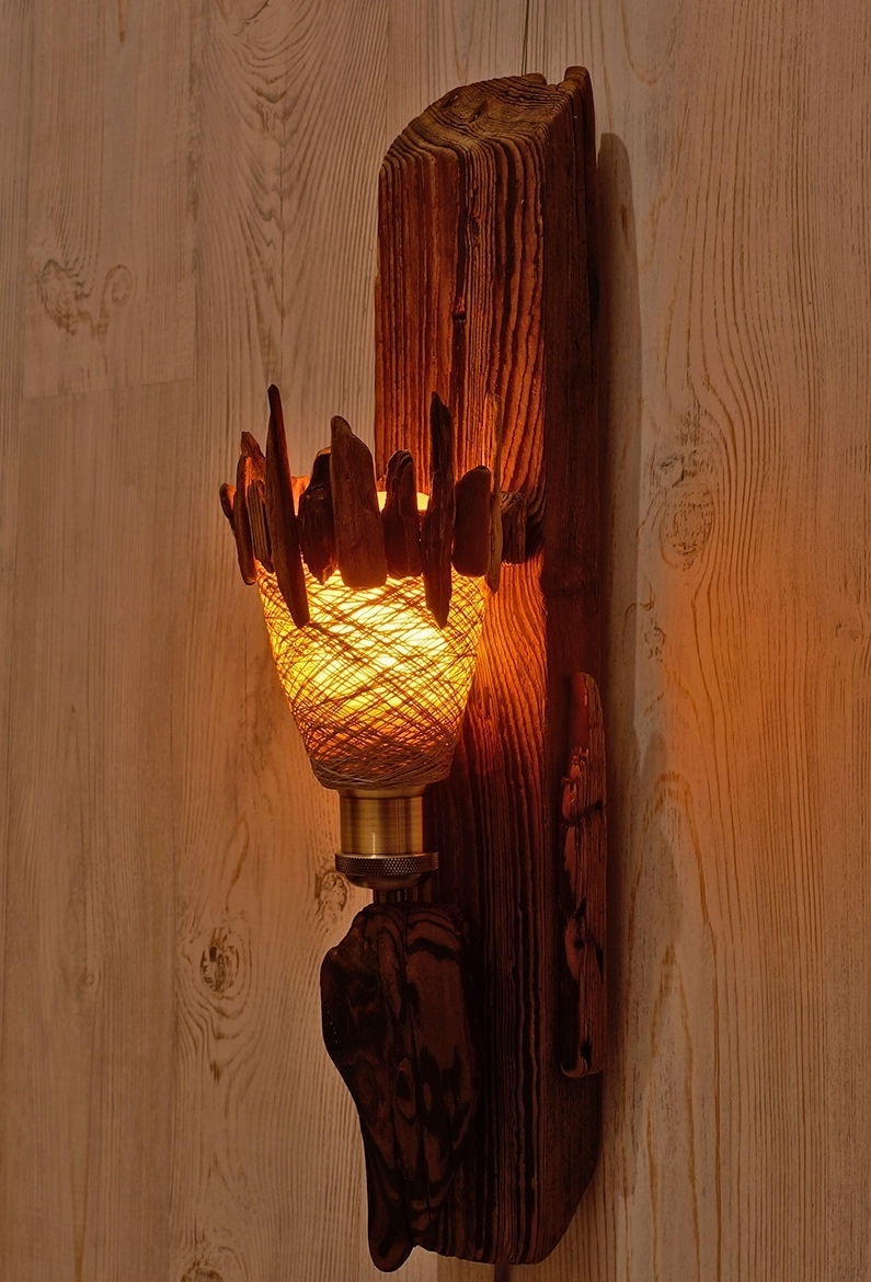 Уникальный авторский светильник ручной работы.