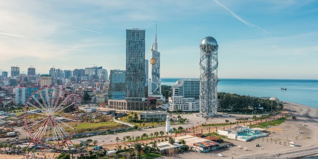 Батуми в седьмой раз стал победителем туристического Оскара! Что в этом городе особенного?
