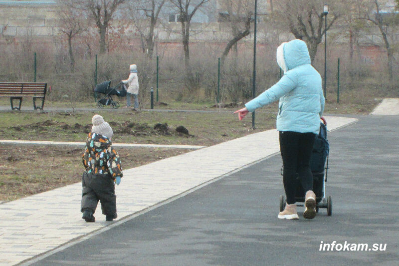    Камышин. В парке Текстильщиков