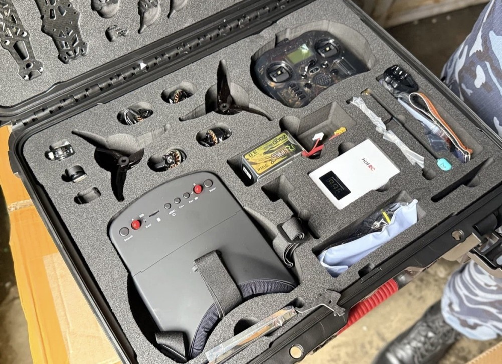    Самарские таможенники передали на СВО 14 изъятых БпЛА и 500 шлемов