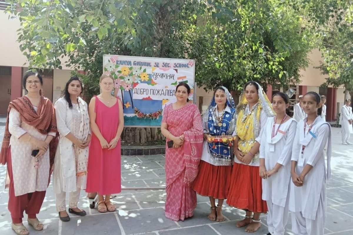    Принять участие в конкурсе могут жители Индии от 10 до 35 лет