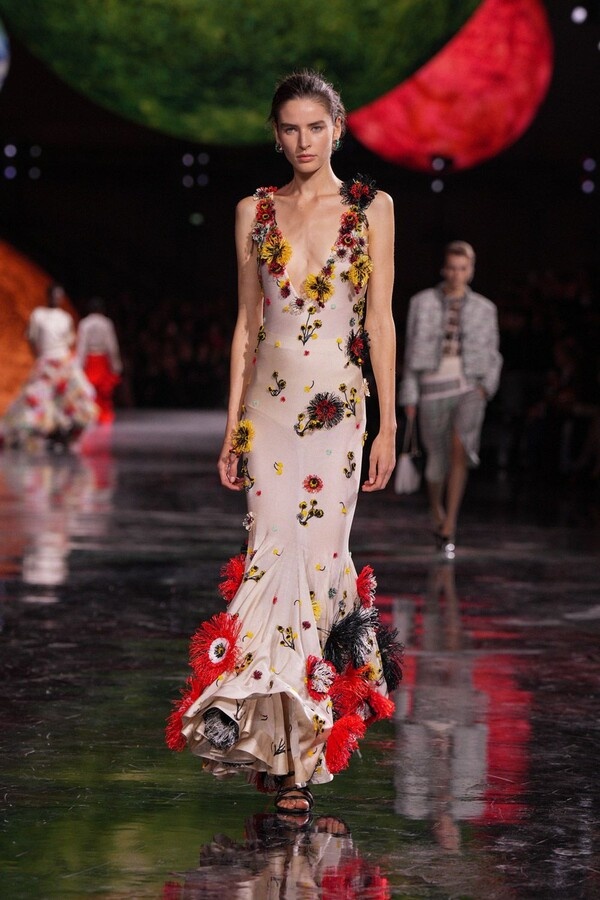 Показ коллекции Chanel весна-лето 2026 на Неделе моды в Париже SS26