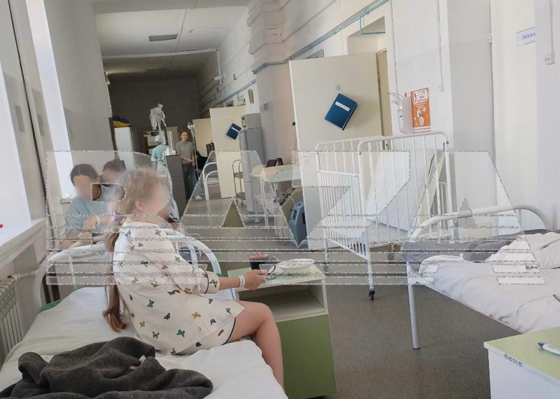    Ядовитые онигири переполнили больницы Бурятии. Скриншот: телеграм-канал "База"