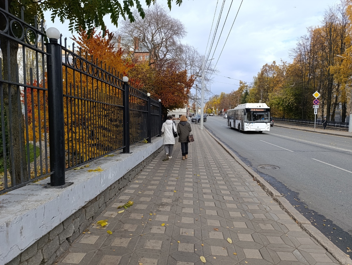    Эта рабочая неделя будет шестидневной: выходные сдвинули на другие даты - вот как работаем и отдыхаем